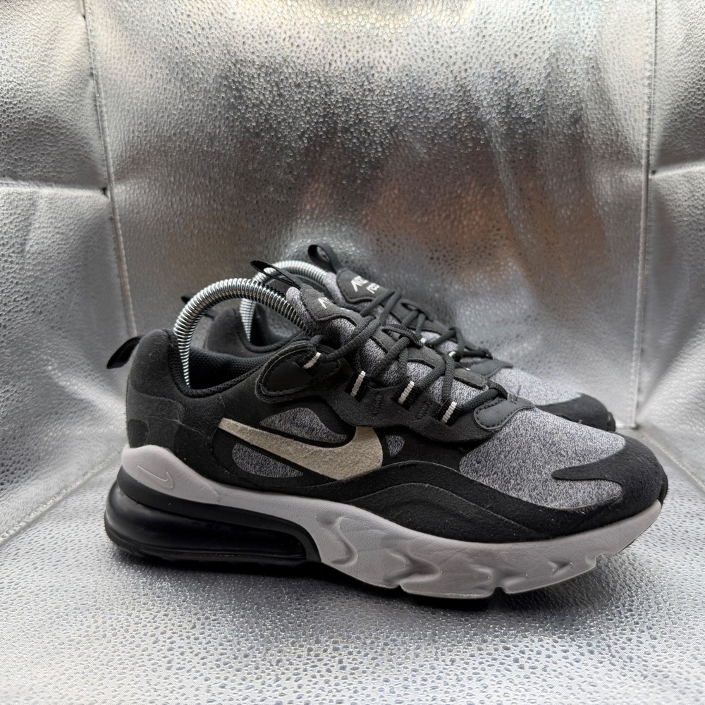 Size 6Y Nike Air Max 270 React Kids Black Excellent BQ0103-003 Running Shoes